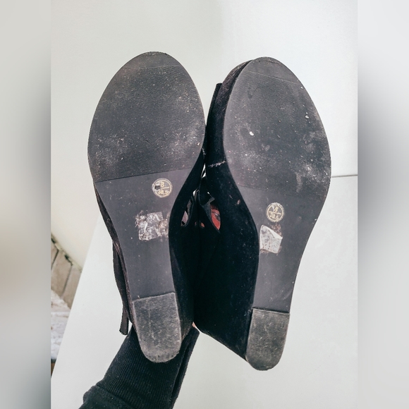 Chinese Laundry open toed wedge - Picture 6 of 6